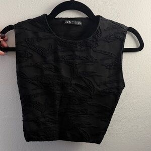 Zara Black Textured Crop Top